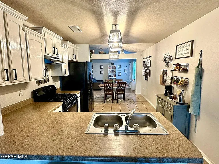 10041 Paloma Dr — Photo 23