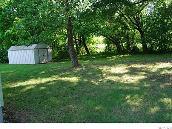 4th image of 2724 Belt Blvd
