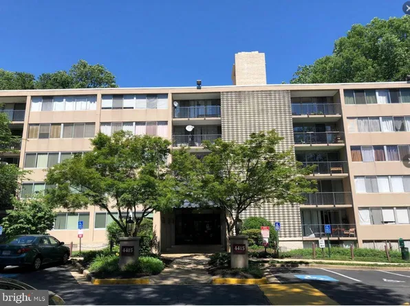 4415 Briarwood Ct N APT 42, Annandale, VA 22003