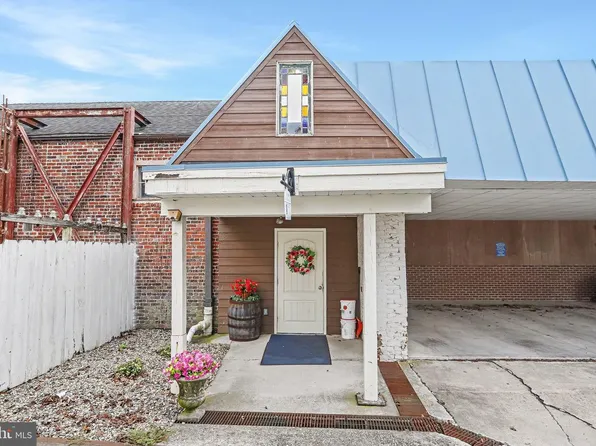 37 N 4th St, Gettysburg, PA 17325