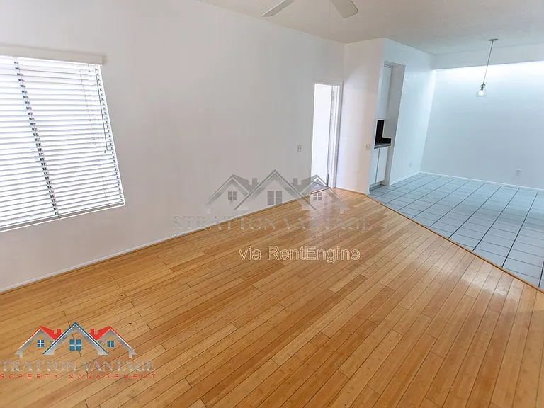 2035 S Elm St #110 — Photo 6