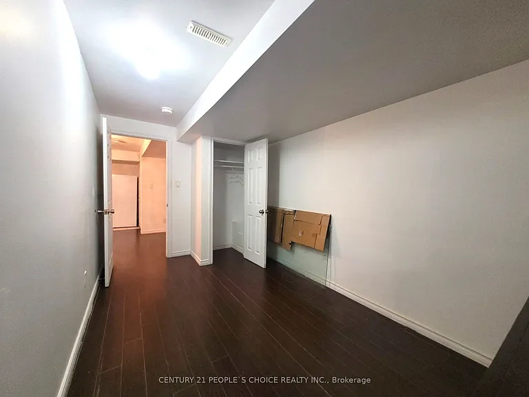 40 Palm Tree Rd #BASMT — Photo 15