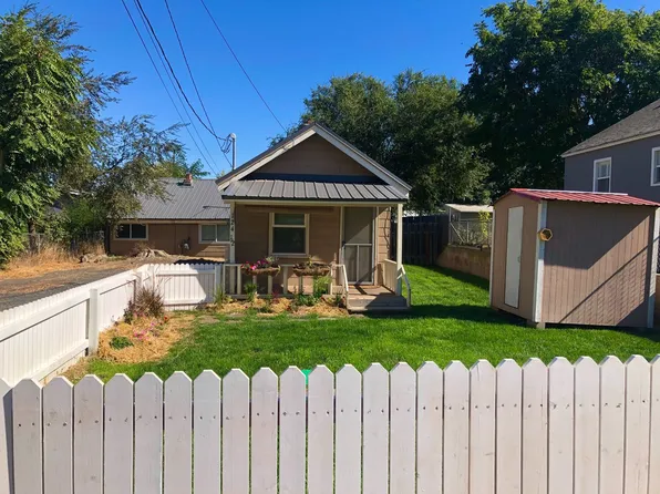 124 SE 17th St, Pendleton, OR 97801