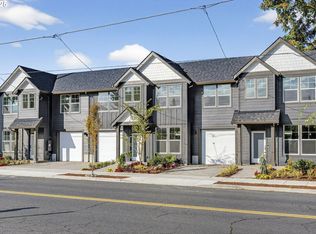 7417 NE Fremont St, Portland, OR 97213