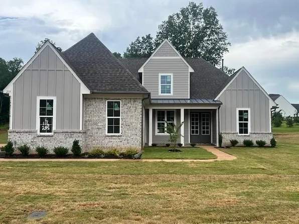 235 Drake Dr, Piperton, TN 38017