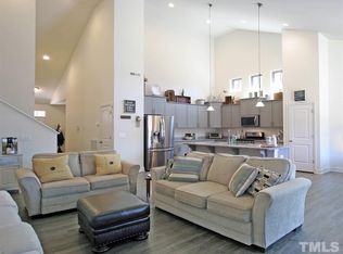 850 Stable Fern Dr, Fuquay Varina, NC 27526