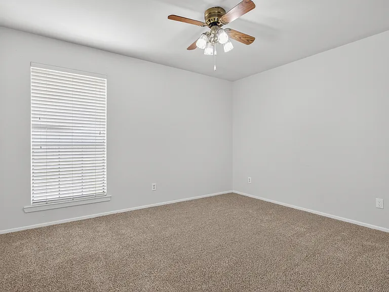 5301 Tartan Cir — Photo 19