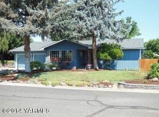 7605 W Chestnut Ave, Yakima, WA