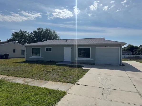 2422 Roxbury Cir, North Port, FL 34287