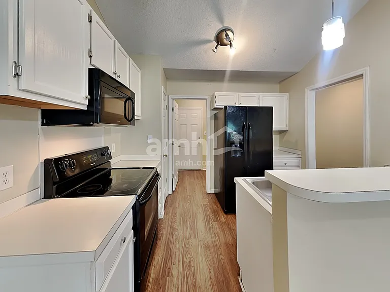 4902 Hunters Blf — Photo 5
