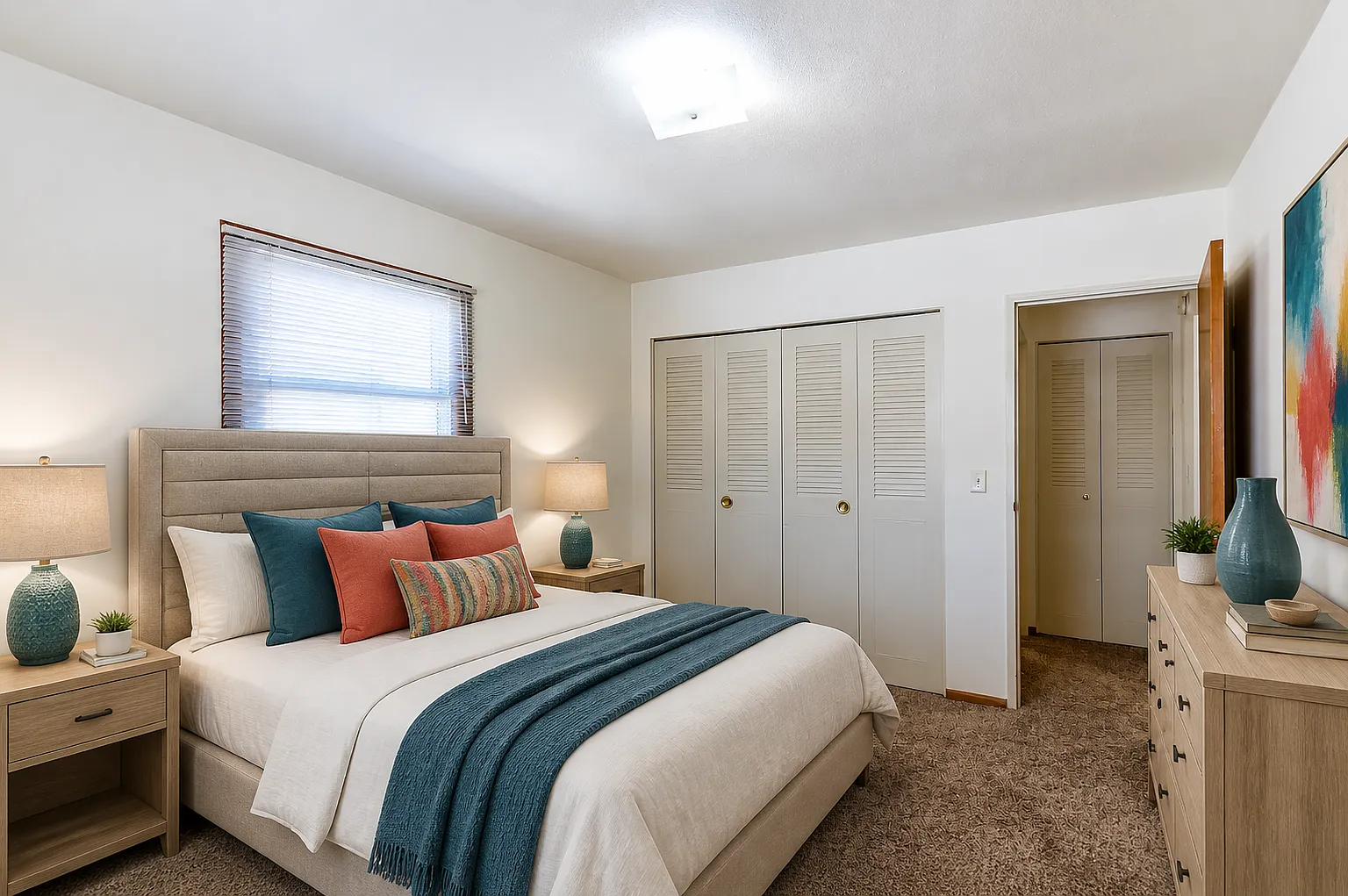 Pillsbury Apartments — Photo 4