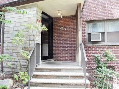 3071 Edwin Ave APT 4F, Fort Lee, NJ, 07024