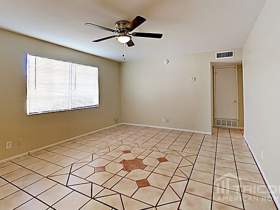 4th image of 912 W Paseo Way
