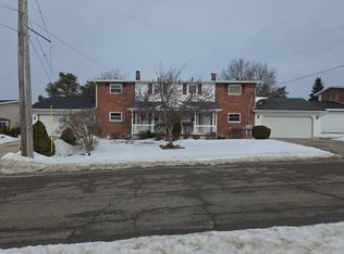 9768 8th St, Oscoda, MI 48750