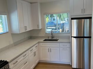 509 Douglas Ave, Redwood City, CA 94063