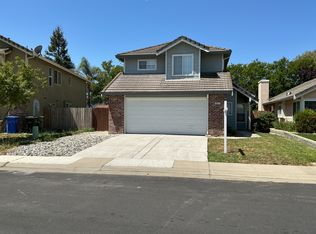 8852 Gemwood Way, Elk Grove, CA 95758