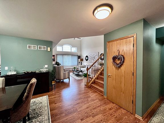 5th image of 11435 Foxwoods Dr