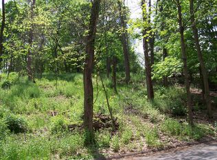 1030 Runnymede Rd, Dayton, OH 45419