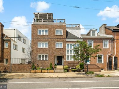 814 S Front St, Philadelphia, PA, 19147