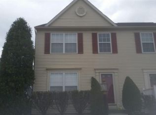 2 Johnamac S, Littlestown, PA 17340