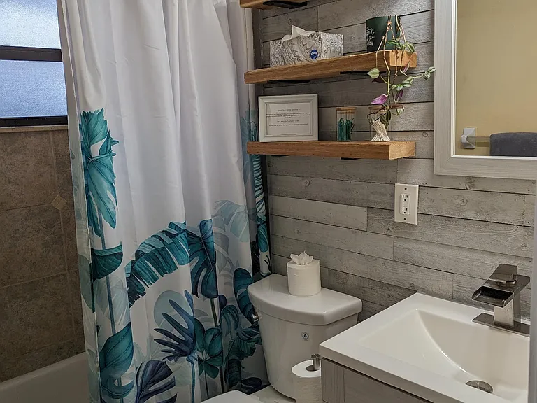 Custom shiplap coastal bathroom