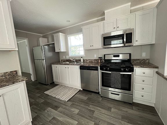 2nd image of 5165 Tokay Dr #77