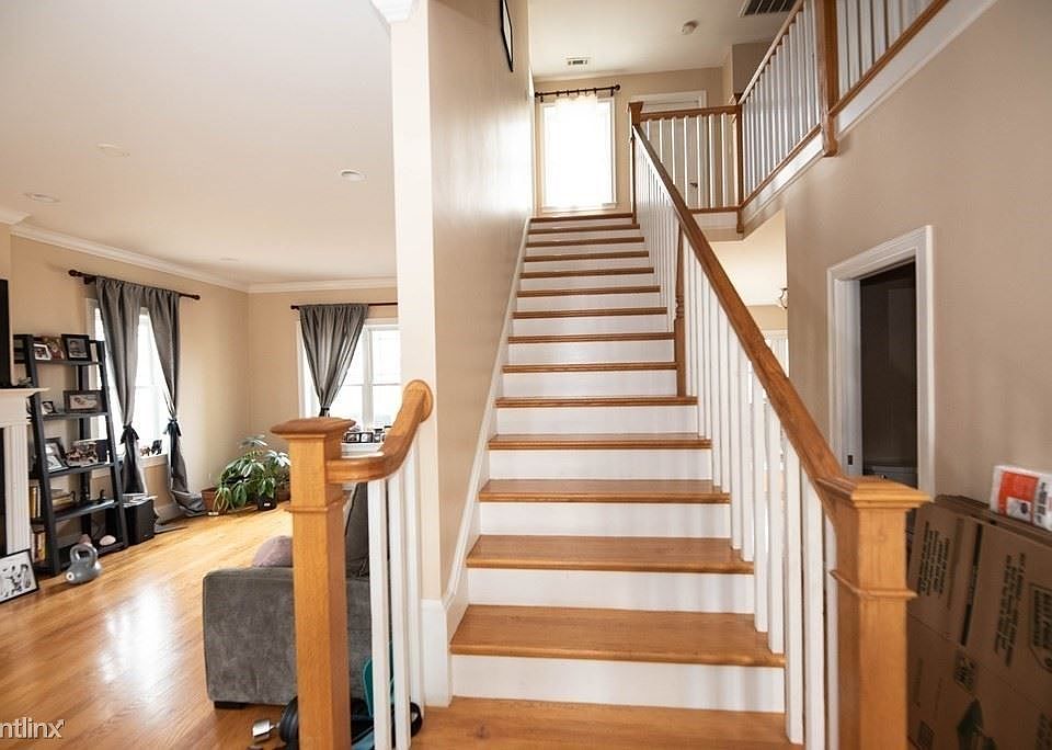 15 Snowden Way Boston (Dorchester) Unit Photo 8