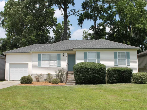 4 Oyster Catcher Ln, Savannah, GA 31410