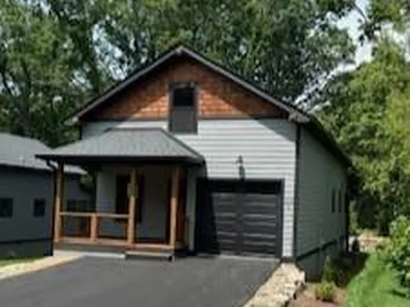 203-2 S Oconeechee Ave, Black Mountain, NC 28711