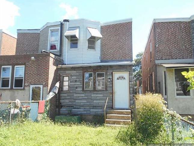 2nd image of 227 Parker Ave