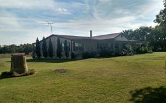 3rd image of 16109 SW County Road 4310
