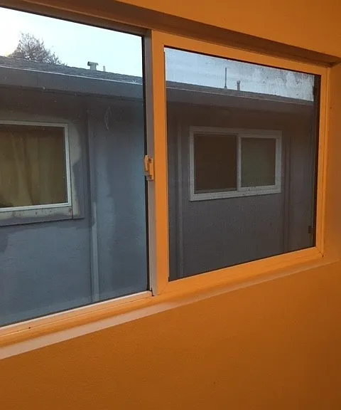 1866 Robin Ln — Photo 22