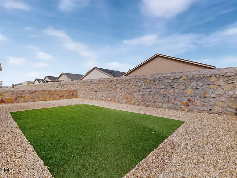 12621 Cono Norte Dr — Photo 36