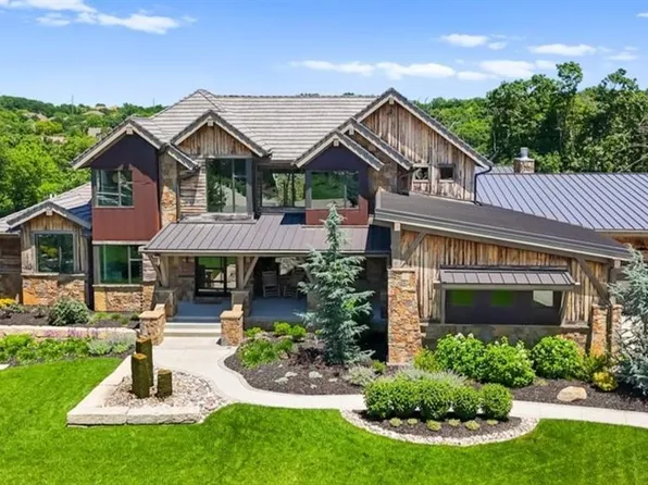 21205 W 94th Ter, Lenexa, KS 66220