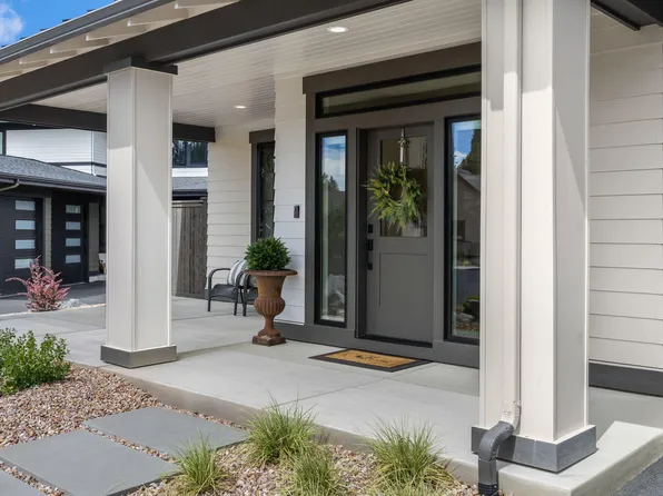 2631 NW Waymaker Ct, Bend, OR 97703