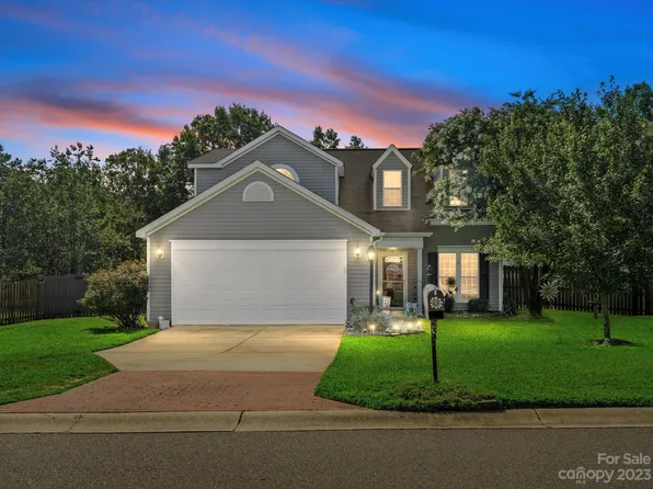 4026 Suttle Pl, Matthews, NC 28104