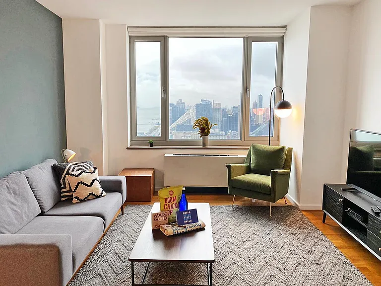 635 W 42nd St #27J — Photo 1