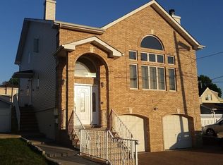 718 Lincoln St, Lyndhurst, NJ 07071