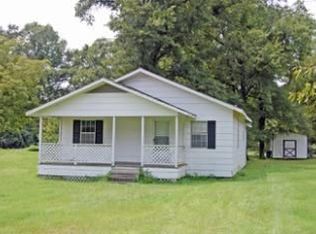 11 Martha Ave, Hattiesburg, MS 39402