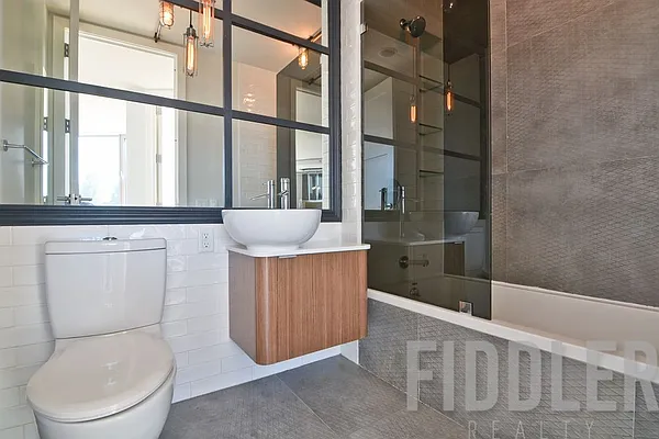 Rented by Fiddler Realty | media 82