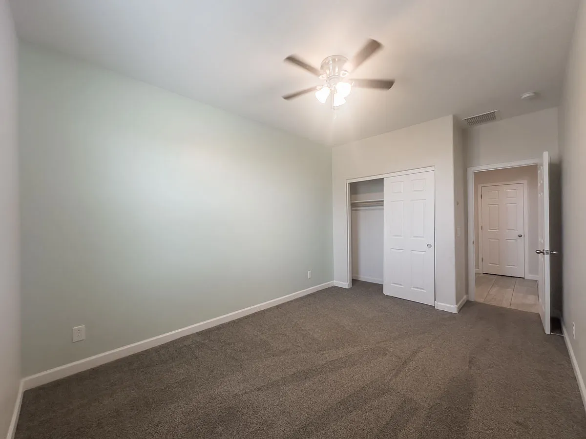 3 Bed 2 Bath Modern Updates and Finishes — Photo 4