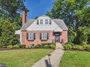 112 N Brook Ln, Bethesda, MD 20814