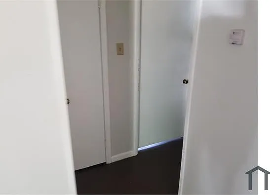 2 bed, $1,100 — Photo 3