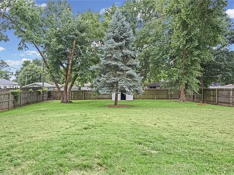 2908 Cheyenne Cir — Photo 20