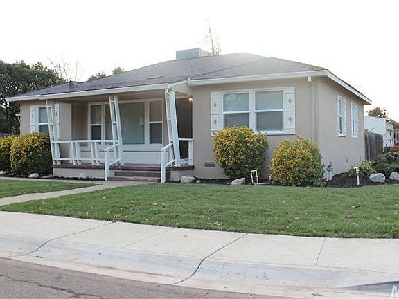 2nd image of 3695 N Marine Ave
