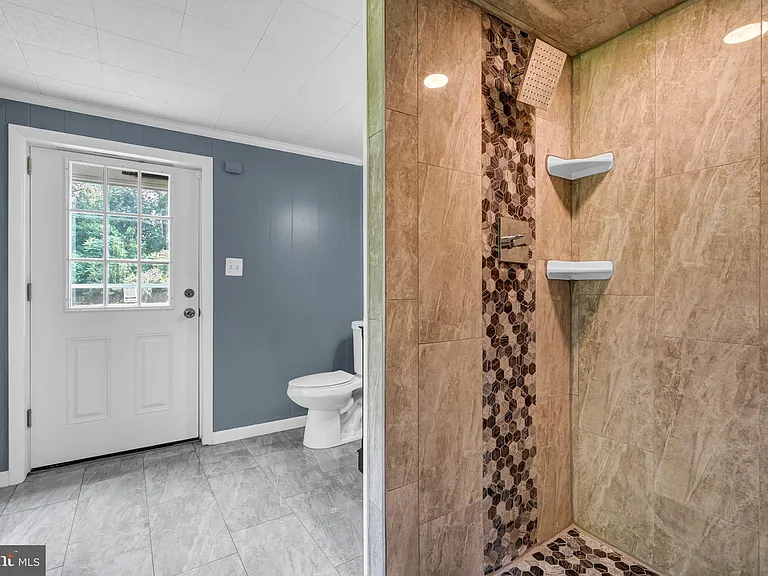 13019 Canova Dr — Photo 28