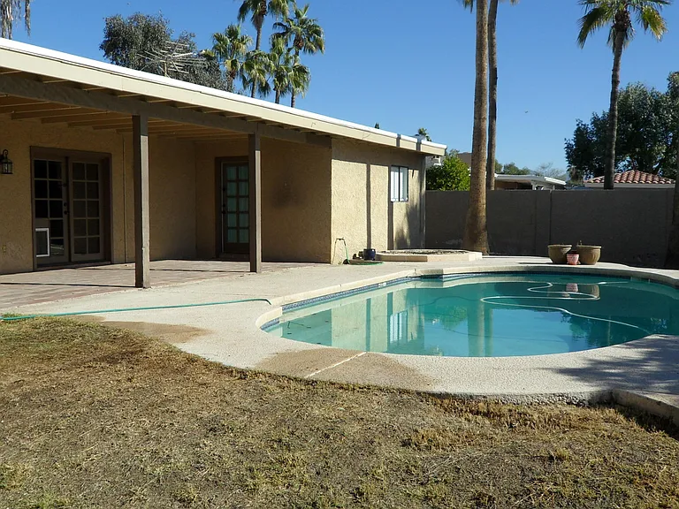 6935 E Hearn Rd — Photo 18