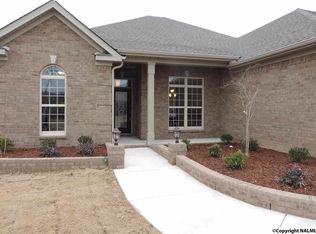 101 Canyon Dr, Madison, AL 35756