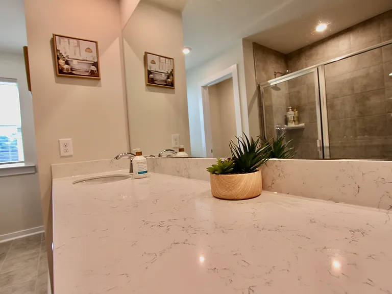 Lockwood Dr — Photo 6