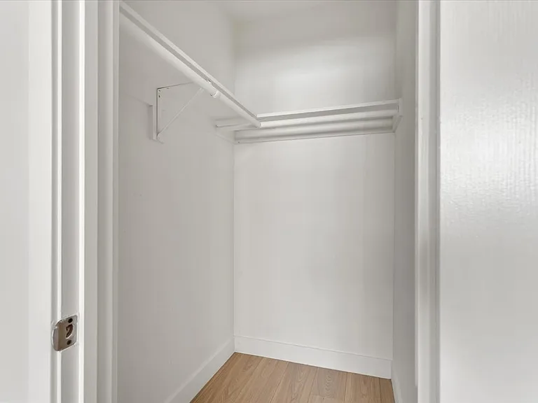 685 S Coronado St #207 — Photo 3
